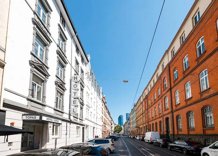  Topas Frankfurt City Centre