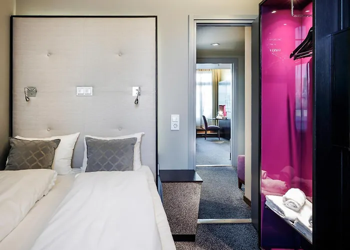 Hotel di lusso: Home Hotel Folketeateret