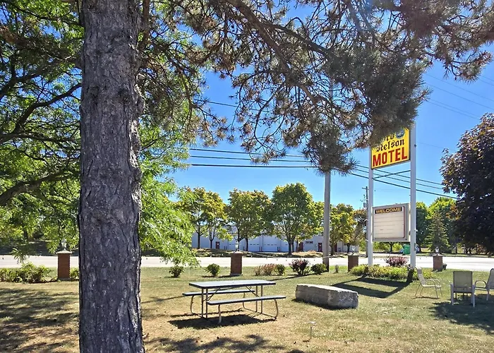All Motels Lord Nelson