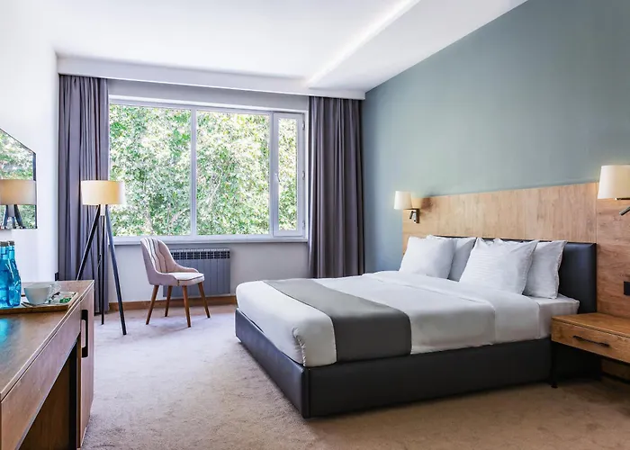 Pets Allowed Hotel Grand Nur