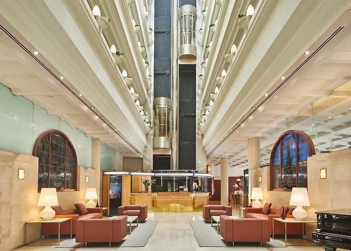 Hôtel-boutique: Silken Ciudad De Vitoria