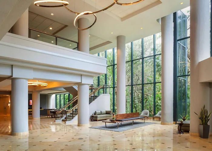 Pet Friendly hotel: Fort Lauderdale Marriott North