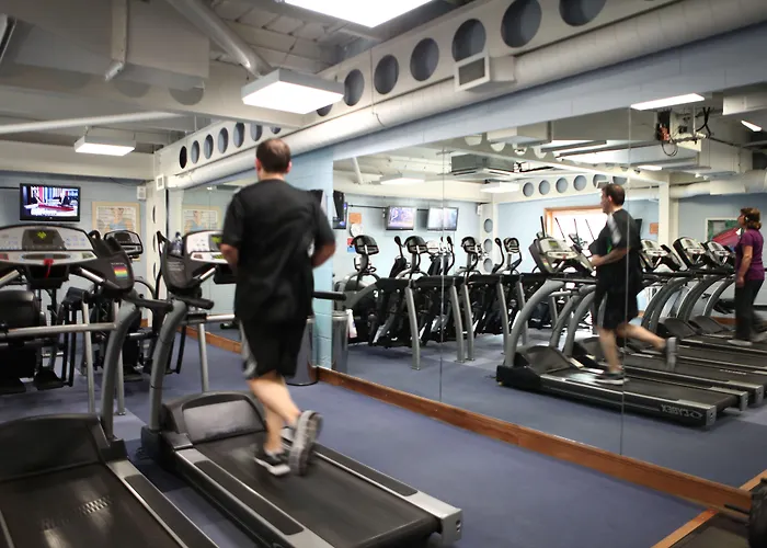 Hotel met zwembad: Best Western Kings Manor