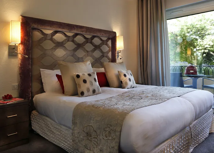 5 star hotel: Hotel La Perouse Nice Baie Des Anges