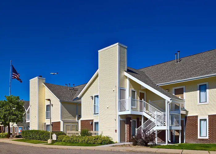 Сity center hotels Sonesta Es Suites Colorado Springs