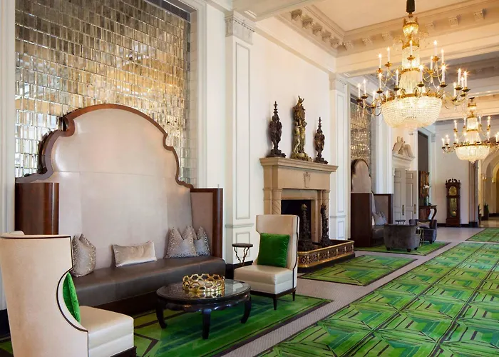 Pet Friendly hotel: The St. Anthony, A Luxury Collection Hotel, San Antonio