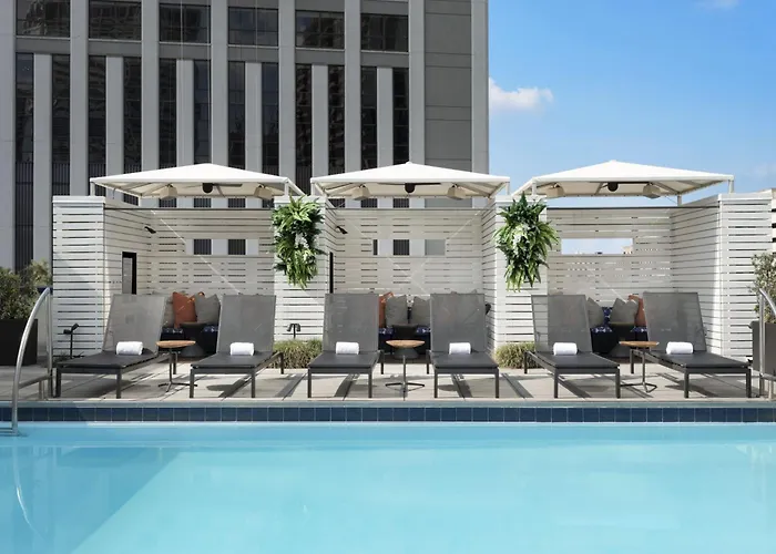 Resort: Le Meridien New Orleans