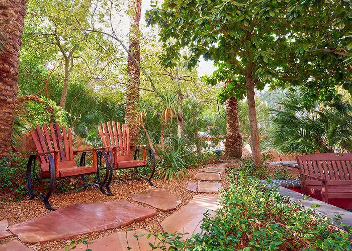 Hotels with pool Hilton Grand Vacations Club Flamingo Las Vegas