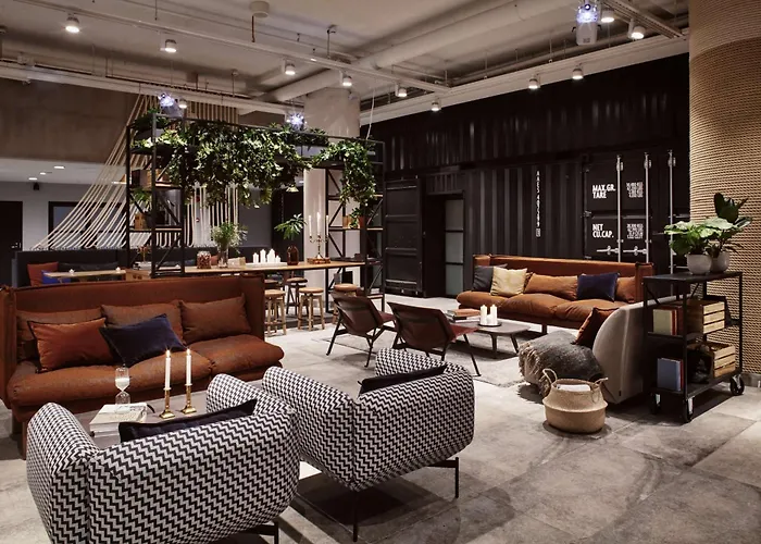 In Luxury hotels Radisson Blu Seaside , Helsinki