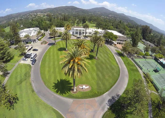 Hotel with Tennis: Silverado Resort