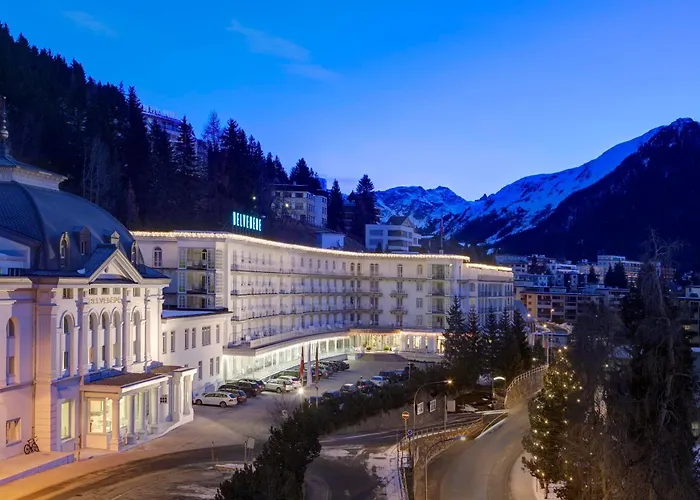 Central hotel: Steigenberger Icon Grandhotel Belvedere