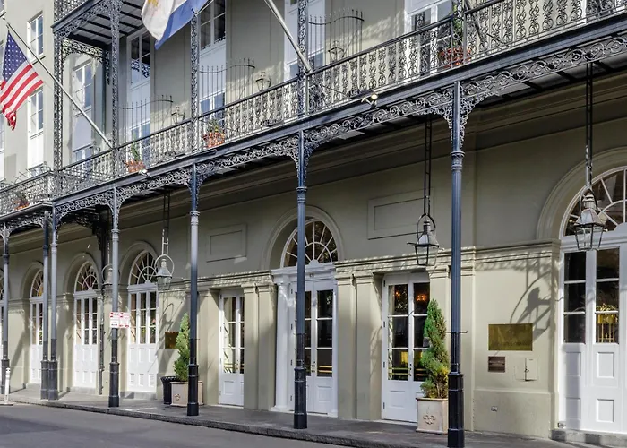 Hotels Close to Airport Omni Royal Orleans
