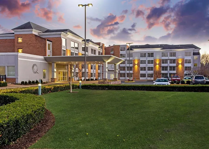 Romantic hotel: La Quinta By Wyndham Williamsburg Historic Area