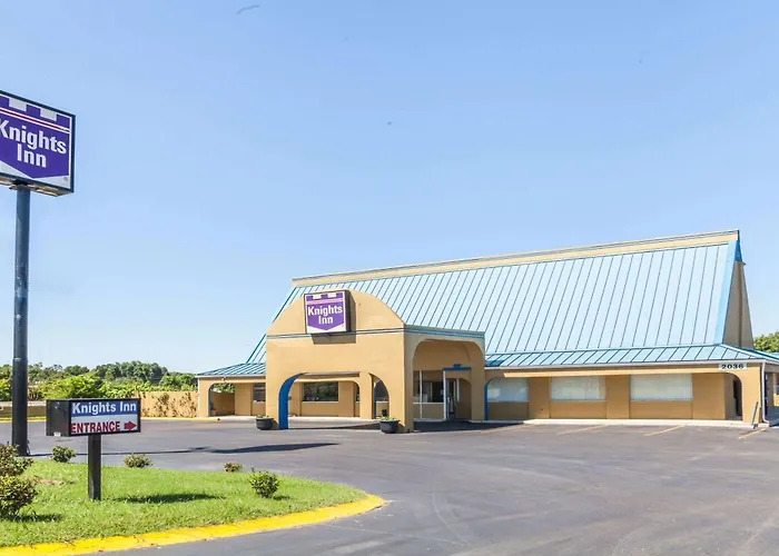 Motel: Knights Inn Murfreesboro