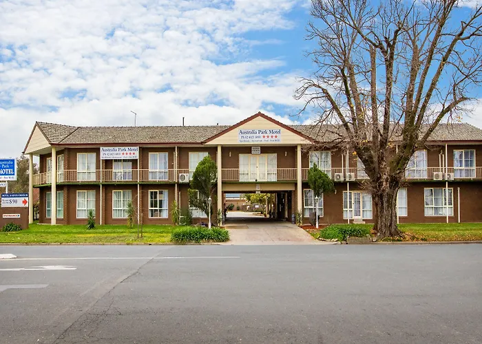 Hotel with Tennis: Australia Park Motel