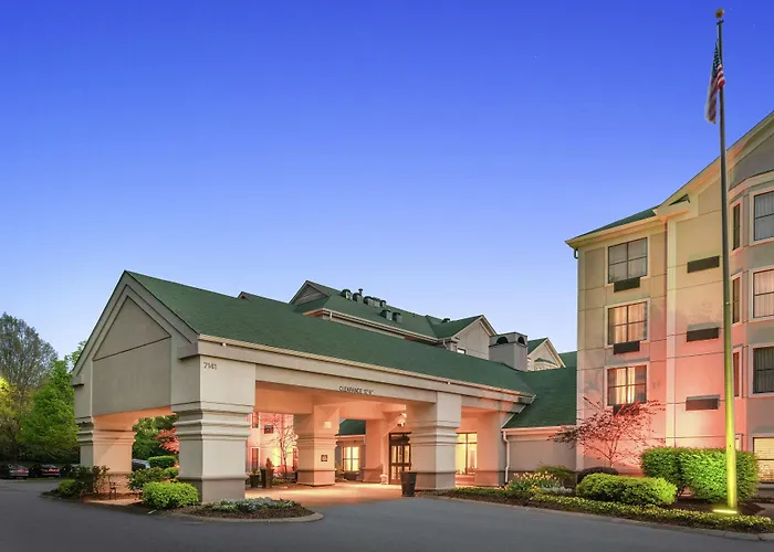 Cheap hotel: Hampton Inn & Suites Nashville Franklin