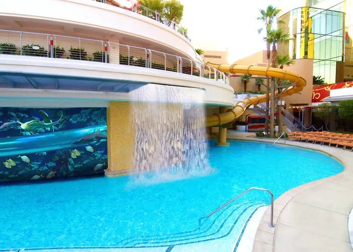 4 star hotel: Golden Nugget Hotel & Casino Las Vegas