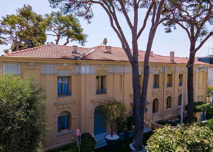 Hôtel accueillant les animaux: Hôtel Petit Palais