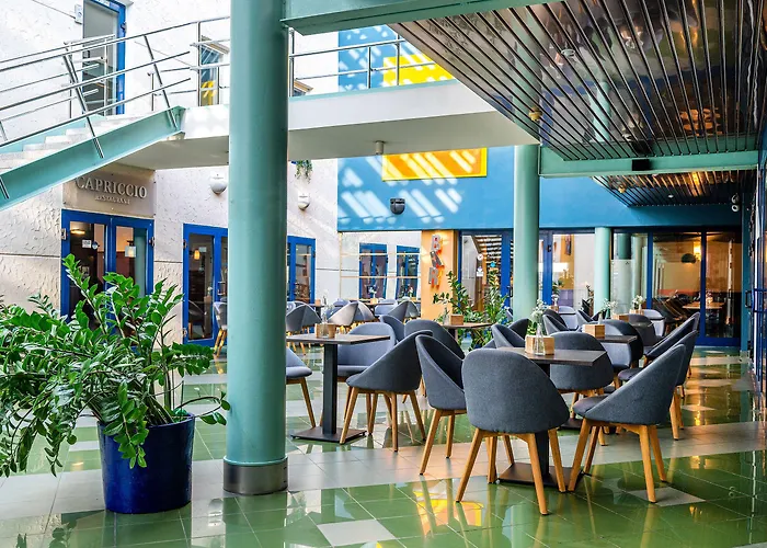 Luxe hotel: Grata By Centrum Hotels