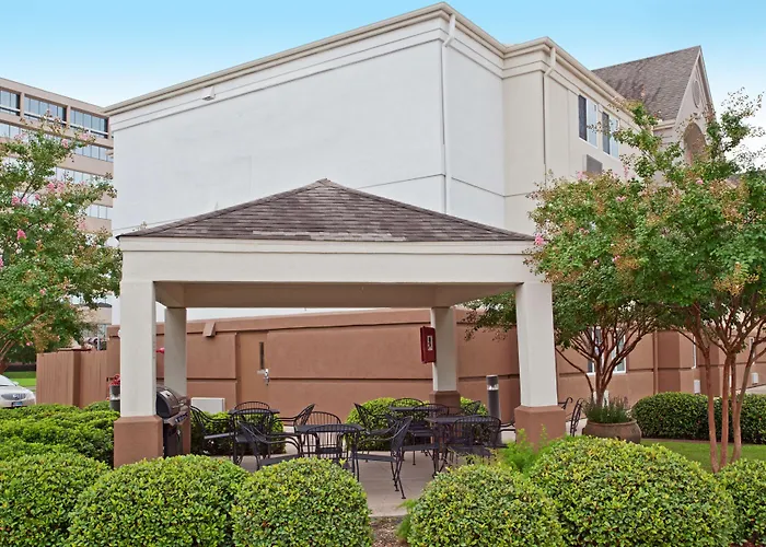 Cheap hotel: Sonesta Simply Suites Houston Citycentre I-10 West