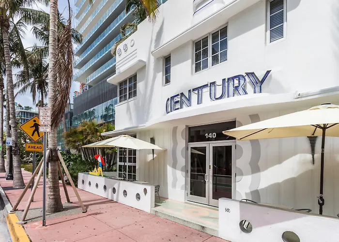 Resort: Century Hotel