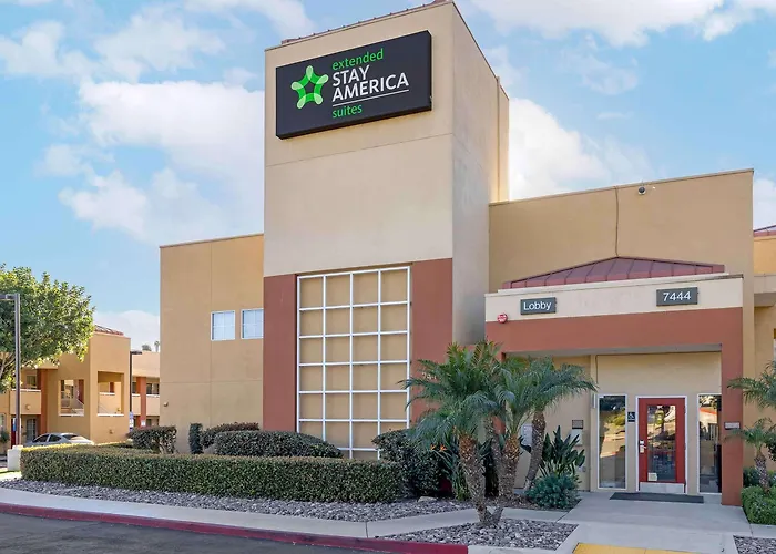 Pet Friendly hotel: Extended Stay America Suites - San Diego - Fashion Valley