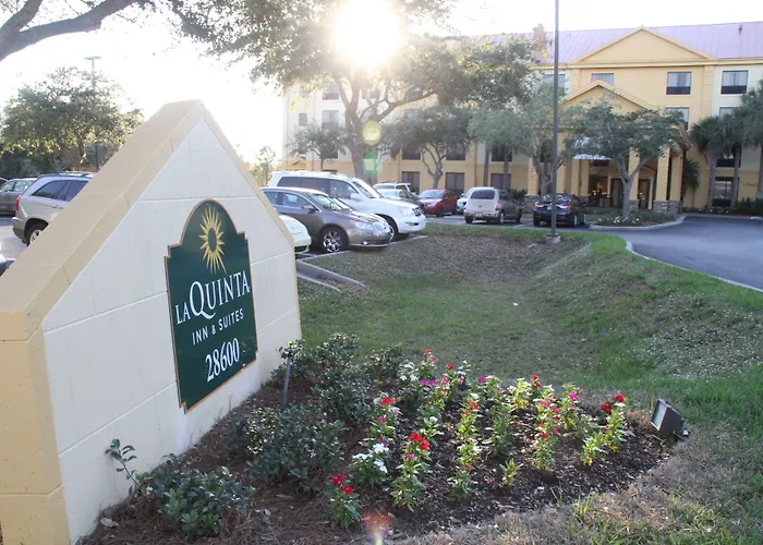 3 star hotel: La Quinta By Wyndham Bonita Springs Naples North