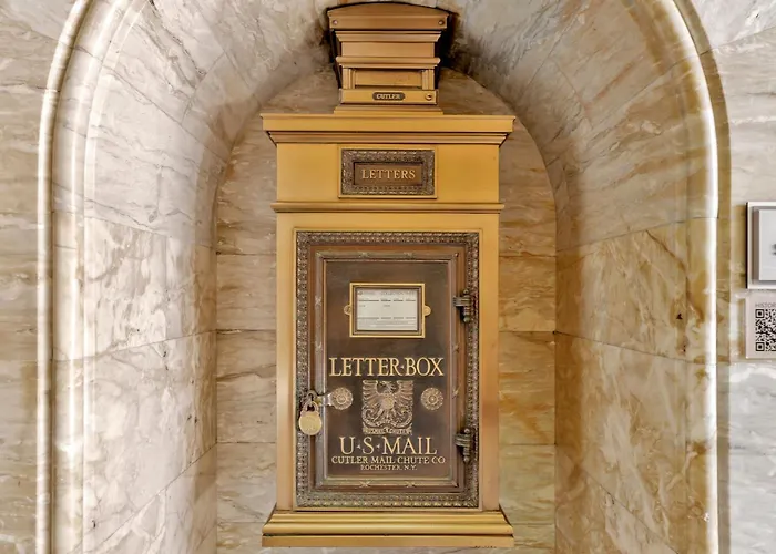 Courtyard By Marriott San Diego Downtown