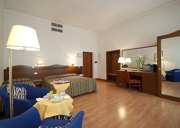 Hotel Jacuzzi: Hotel Martelli