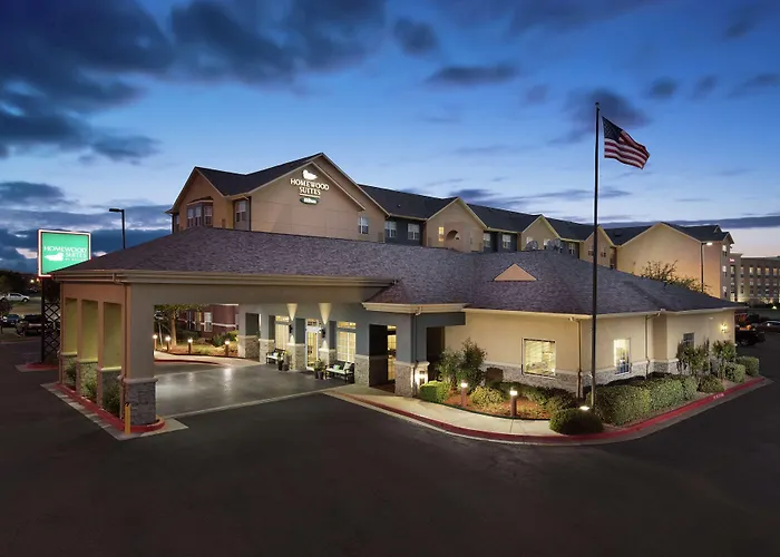 Luxury hotel only: Homewood Suites By Hilton Lubbock