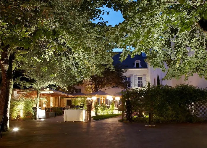  Maison Philippe Le Bon , Restaurant & Bar Le 19