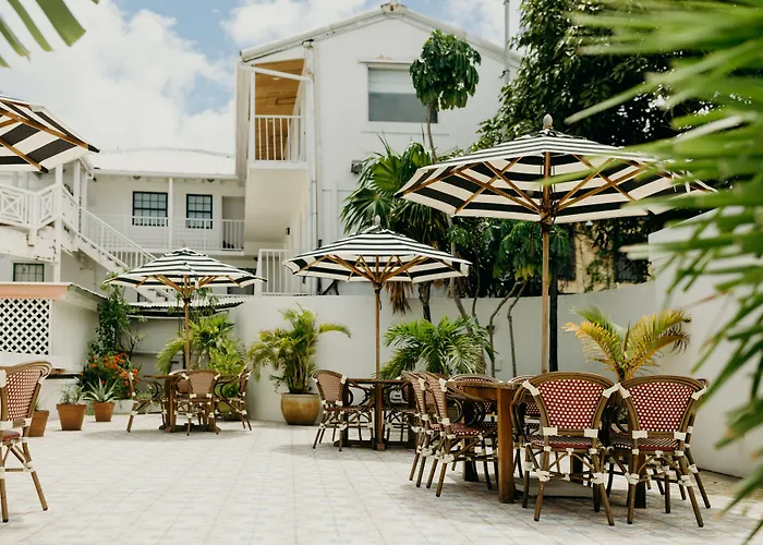 In Luxury hotels King Christian