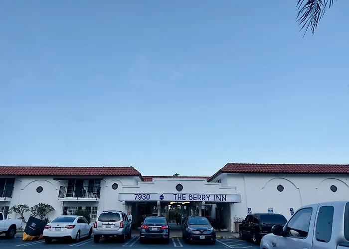 Motel: Rodeway Inn Near Maingate Knott'S