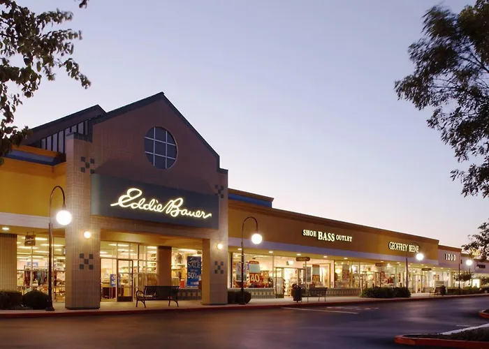Comfort Gilroy