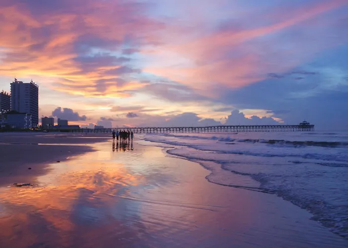 Hotel with Tennis: Club Wyndham Seawatch Resort