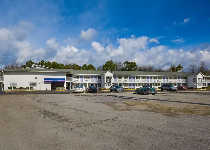 Trip to College Motel 6 Chattanooga, Tn