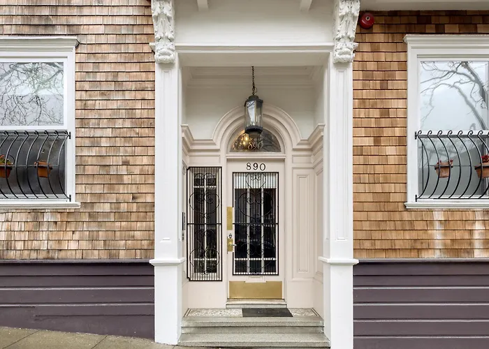 B&B only: The Grove Inn