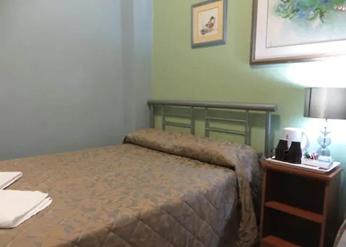 B&B only: Corbigoe Hotel