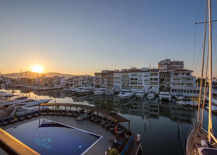 Centraal gelegen hotel: Hotel Port Salins By Pierre & Vacances