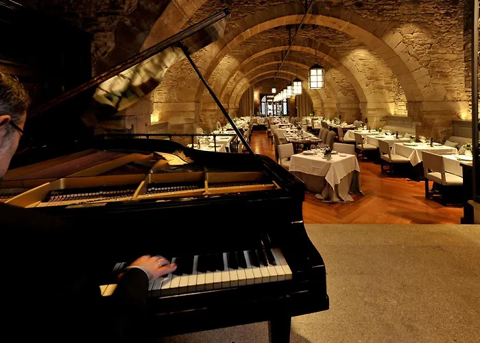 Romantic hotel: Parador De Santiago - Hostal Reis Catolicos
