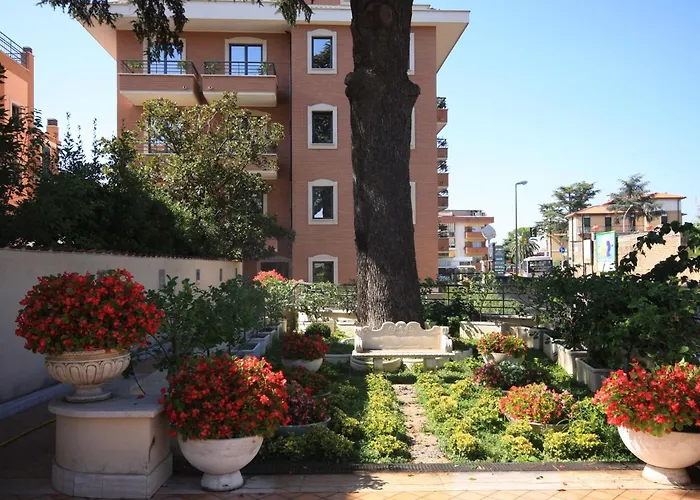 Garner Aurelia By Ihg