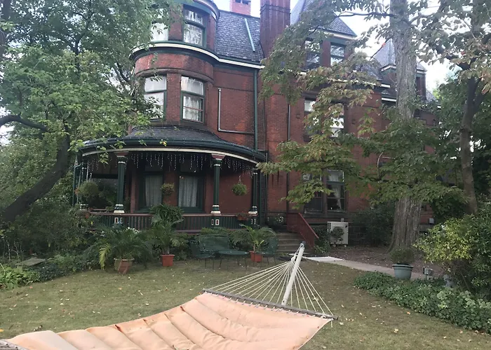 Gables Bed And Breakfast Philadelphia