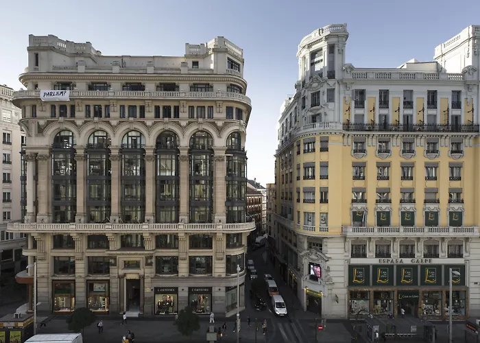 Petit Palace Triball