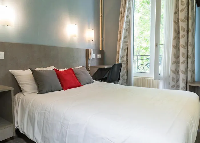 Hotel Paris Gambetta- Panamhotel-Pere Lachaise