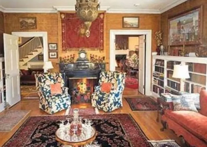 Hotel: Whistler'S Inn