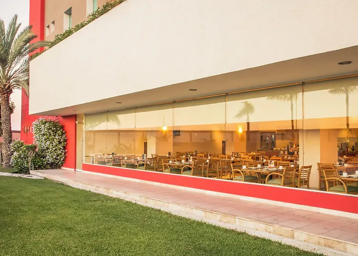 Pet Friendly hotel: Fiesta Inn Tijuana Otay Aeropuerto