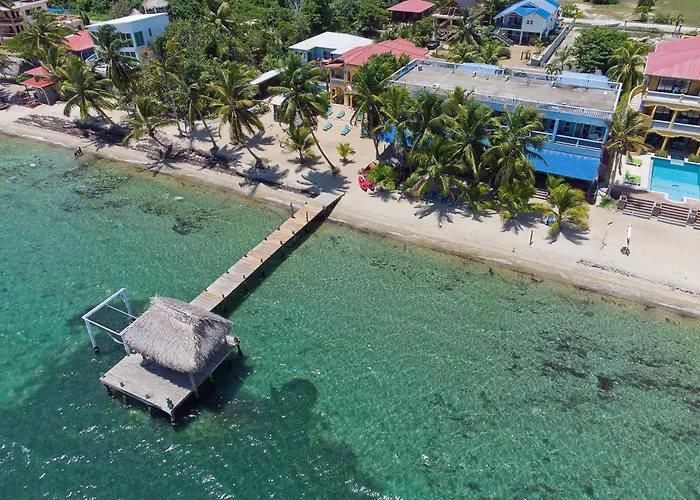 4 star hotel: Parrot Cove Lodge