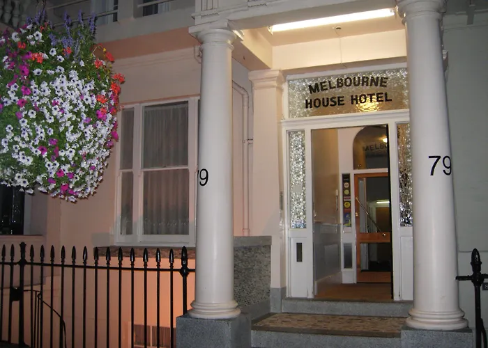 Melbourne House Hotel