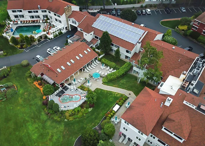 3 star hotel: Meadowmere Resort