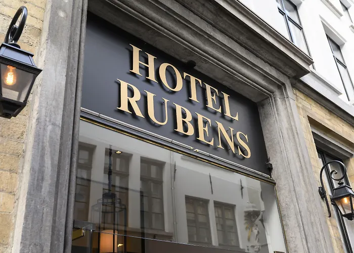 Hotels With Four Stars Rubens-Grote Markt